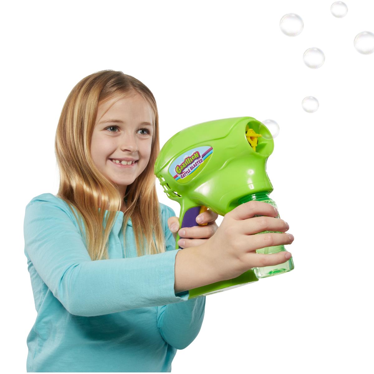Gazillion Bubbles Battle Blaster Bubble Toy